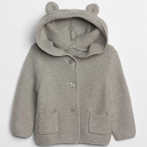 Baby GAP cutest grey bear sweater 😍